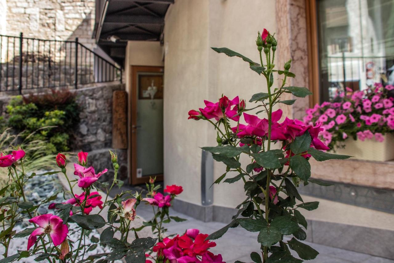 Dolcevita Ambiez B&B Сан-Лоренцо-ин-Банале Экстерьер фото