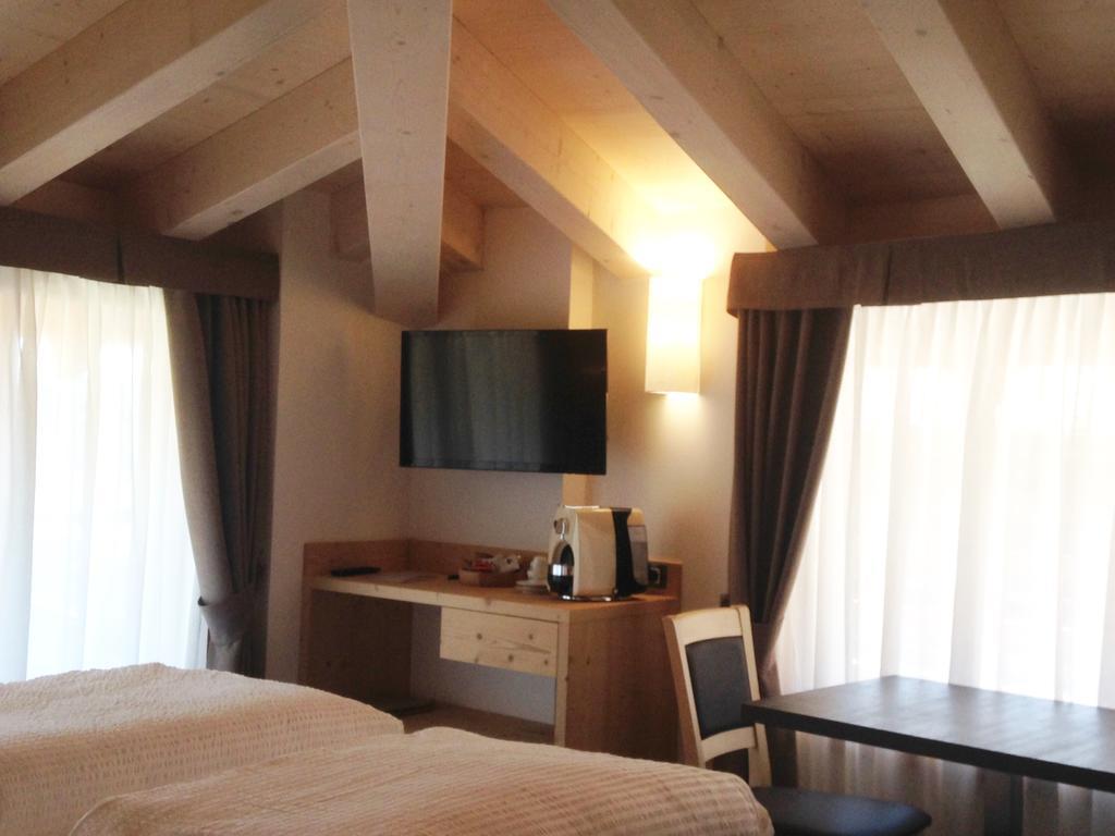 Dolcevita Ambiez B&B Сан-Лоренцо-ин-Банале Экстерьер фото
