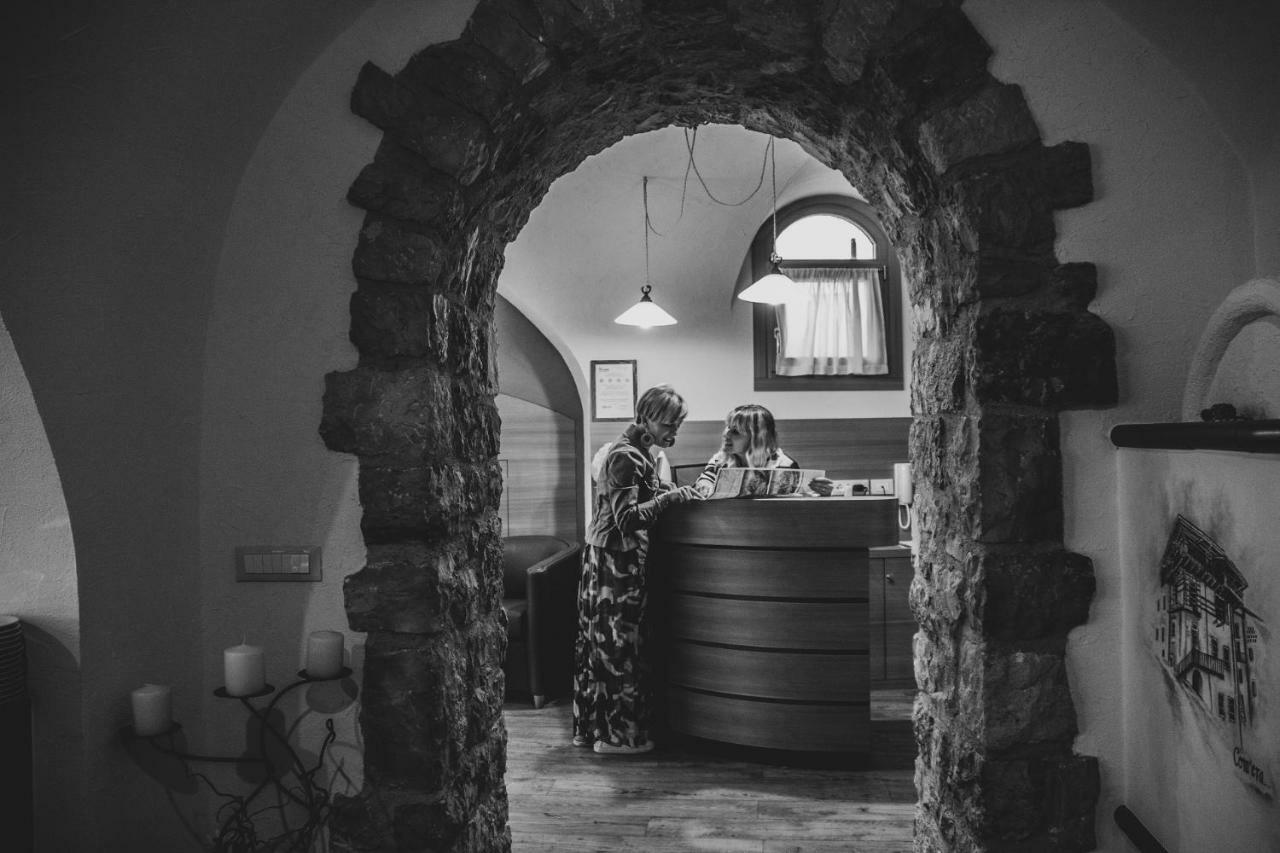 Dolcevita Ambiez B&B Сан-Лоренцо-ин-Банале Экстерьер фото
